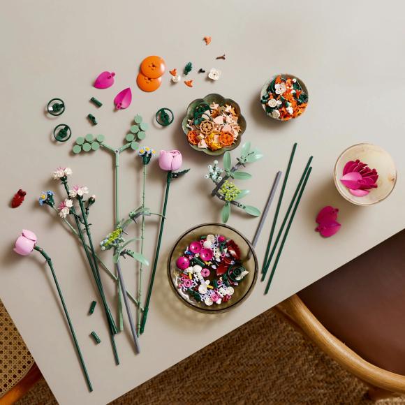 LEGO Botanicals 10342 Smuk pink blomsterbuket