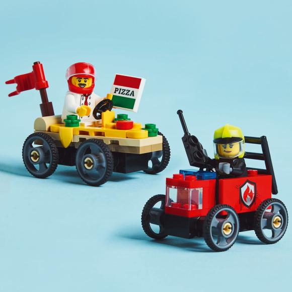 LEGO City 60458 Racerbilpakke – pizzabil mod brandbil