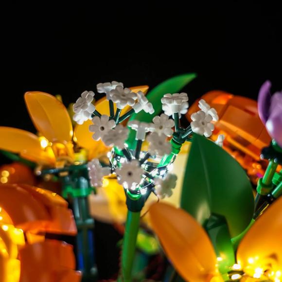 BrickBling lyssæt til: Botanicals 10345 Blomsterarrangement