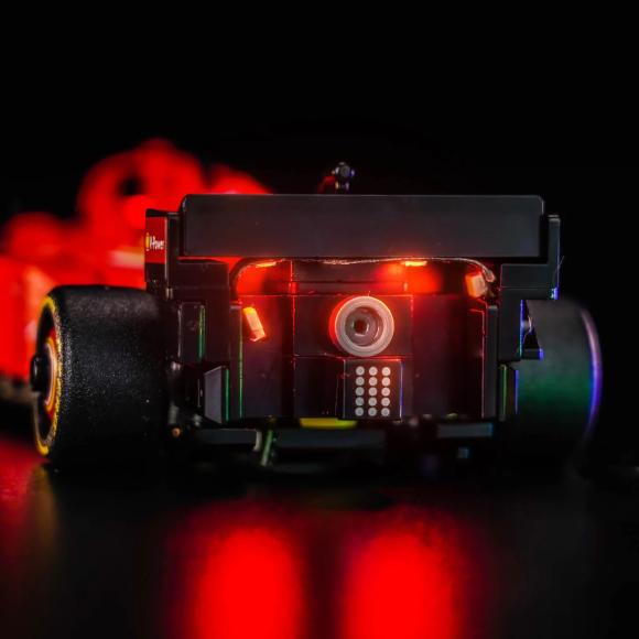 BrickBling lyssæt til: Speed Champions 77242 Ferrari SF-24 F1®-racerbil