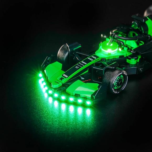 BrickBling lyssæt til: Speed Champions 77247 KICK Sauber F1® Team C44-racerbil