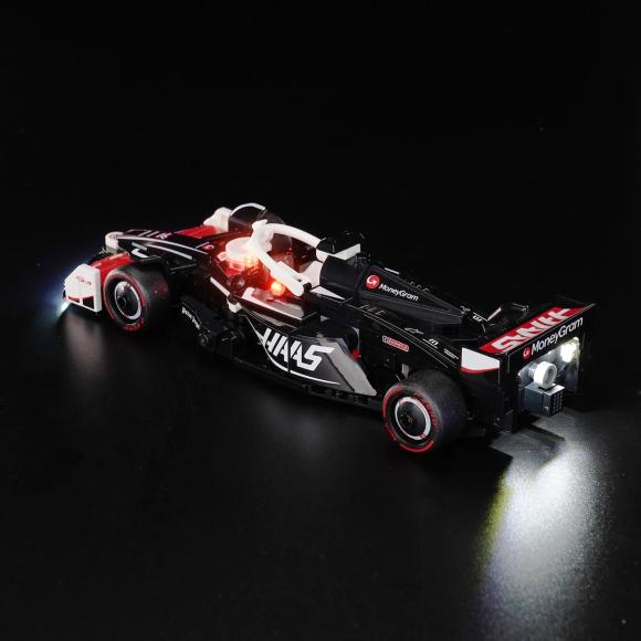 BrickBling lyssæt til: Speed Champions 77250 MoneyGram Haas F1® Team VF-24-racerbil