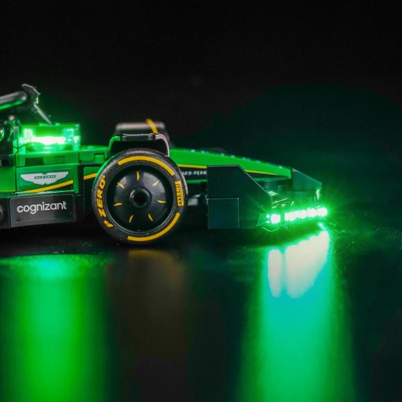 BrickBling lyssæt til: Speed Champions 77245 Aston Martin Aramco F1® AMR24-racerbil
