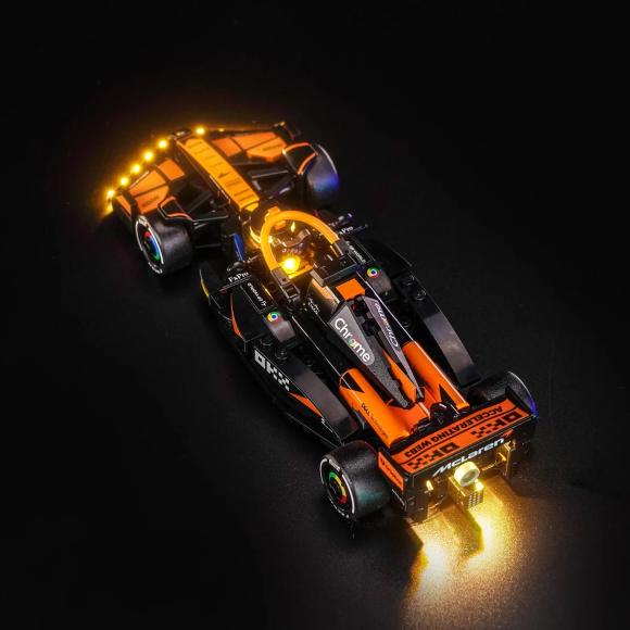 BrickBling lyssæt til: Speed Champions 77251 McLaren F1® Team MCL38-racerbil