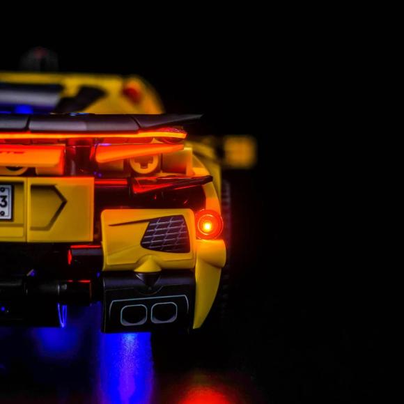 BrickBling lyssæt til: Technic 42205 Chevrolet Corvette Stingray