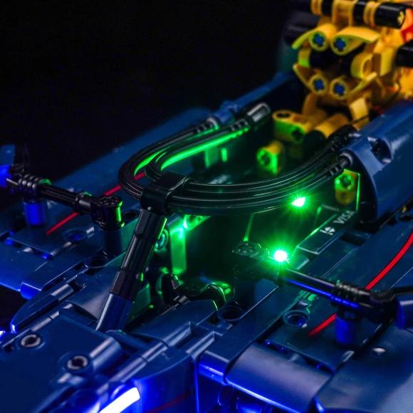 BrickBling lyssæt til: Technic 42206 Oracle Red Bull Racing RB20 F1-bil