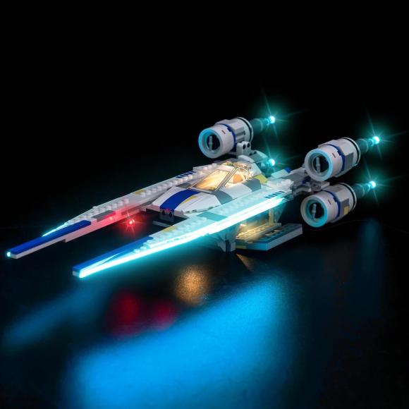 BrickBling lyssæt til: Star Wars™ 75399 Oprørernes U-wing-stjernejager