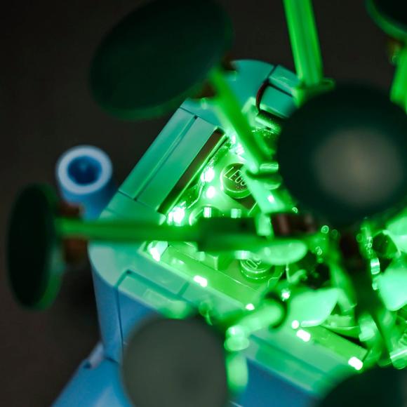 BrickBling lyssæt til: Botanicals 10349 Glade planter