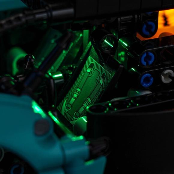 BrickBling lyssæt til: Technic 42208 Aston Martin Valkyrie