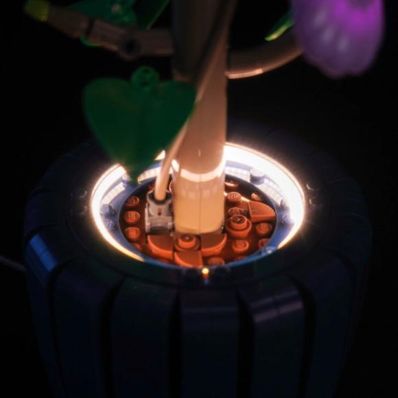 BrickBling lyssæt til: Botanicals 10372 Hibiscus