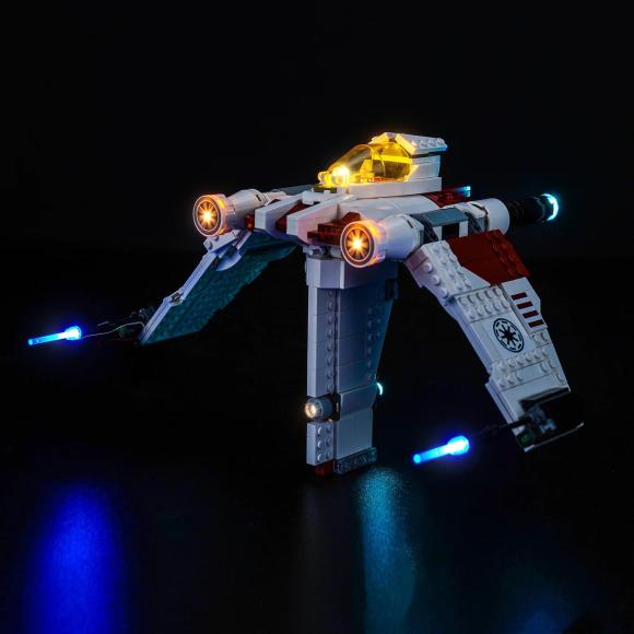 Oplyst LEGO Star Wars 75432 V-19 Torrent-stjernejæger med BrickBling med vinger nede set fra højre side