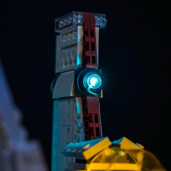 Oplyst LEGO Star Wars 75432 V-19 Torrent-stjernejæger med BrickBling vinge med lys bagfra