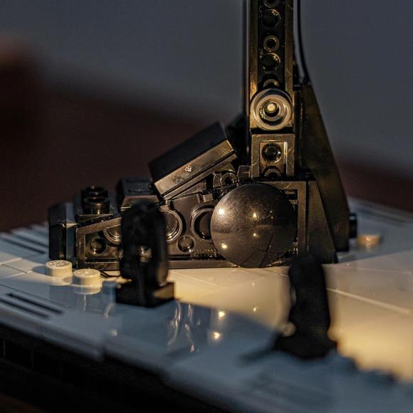 BrickBling lyssæt til: Star Wars™ 75434 K-2SO™-sikkerhedsdroide