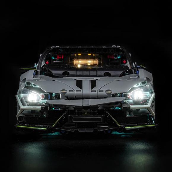 BrickBling lyssæt til: Technic 42214 Lamborghini Revuelto-supersportsvogn