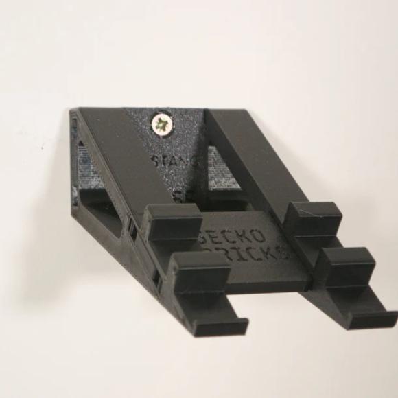 Ophæng der bruges til vandret montering af LEGO Icons 10265 Ford Mustang