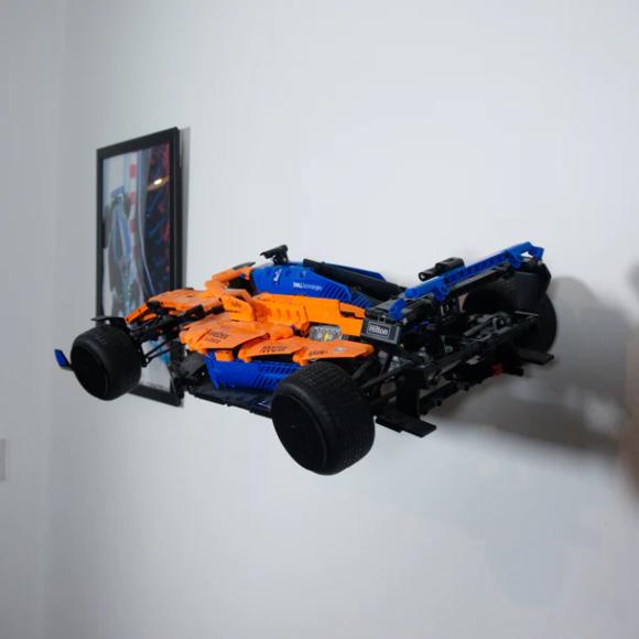 Vægophæng Technic 42141 McLaren Formula 1™-racerbil (sort) vandret 