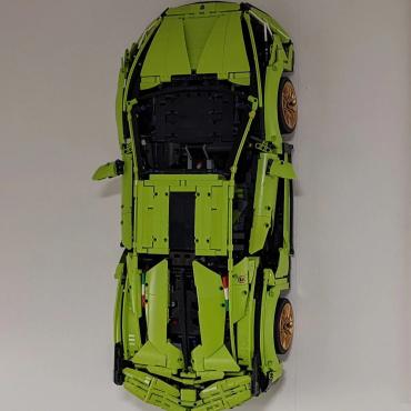 Ophængt lego technic 42115 lamborghini sian fkp set forfra