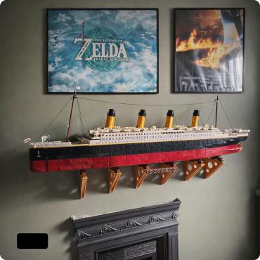 Ophængt lego icons 10294 titanic sort ophæng set fra siden