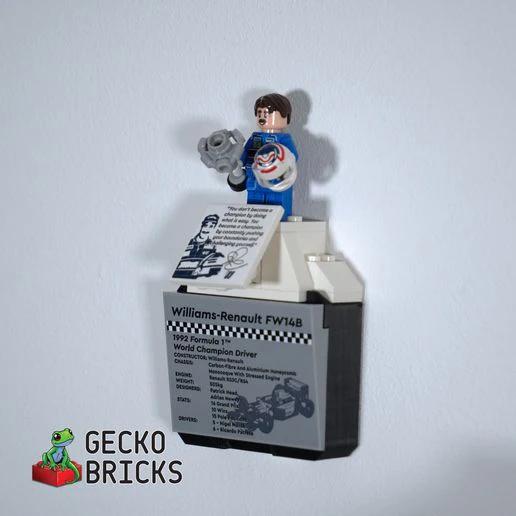 Minifigurstander der medfølger ved salg af ophænget