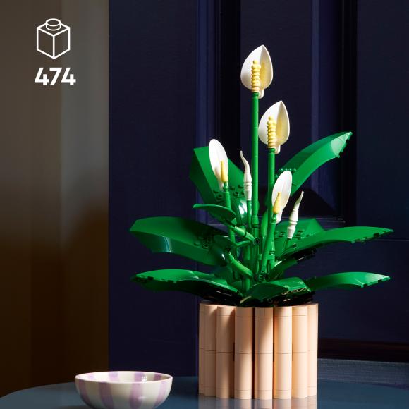 LEGO Botanicals 11504 Fredslilje bygget med antal af klodser brugt