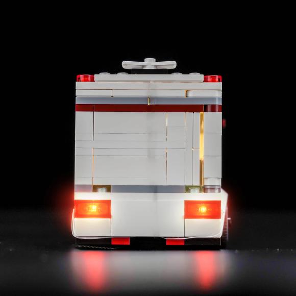 Oplyst LEGO City 60454 Ferie-eventyr i autocamper med Brickbling set direkte bagfra