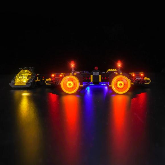 Oplyst LEGO Icons 10355 Blacktron Renegade med BrickBling set direkte fra bagenden