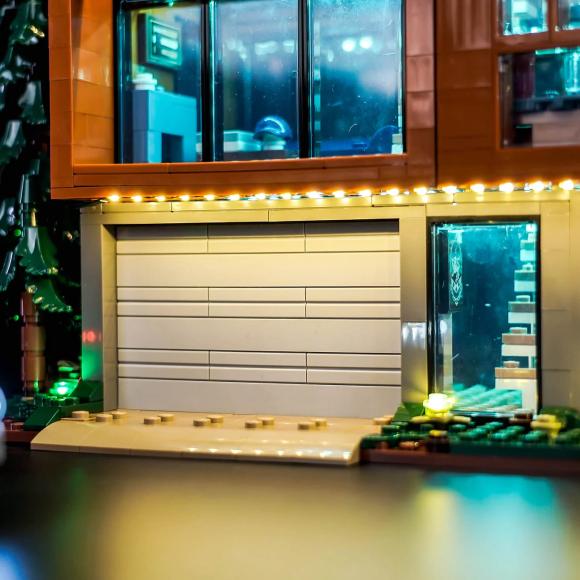 Oplyst LEGO Ideas 21354 Twilight Cullen Familiens hus med BrickBling port