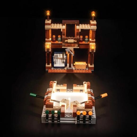 BrickBling lyssæt til: Minecraft 21272 Skovpalæets kampring