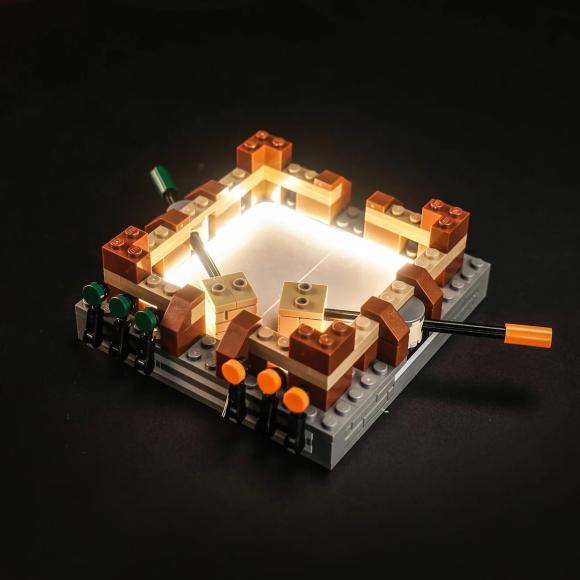 BrickBling lyssæt til: Minecraft 21272 Skovpalæets kampring