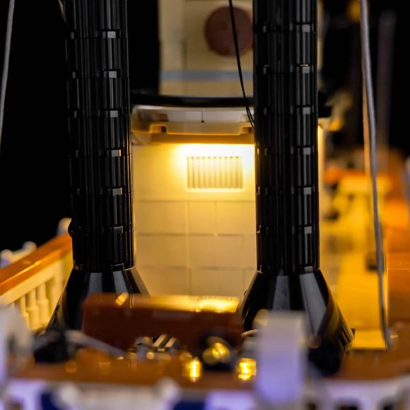 BrickBling lyssæt til: Ideas 21356 Floddamper