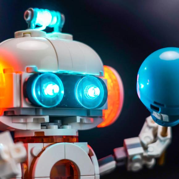 BrickBling lyssæt til: Creator 31164 Rumrobot