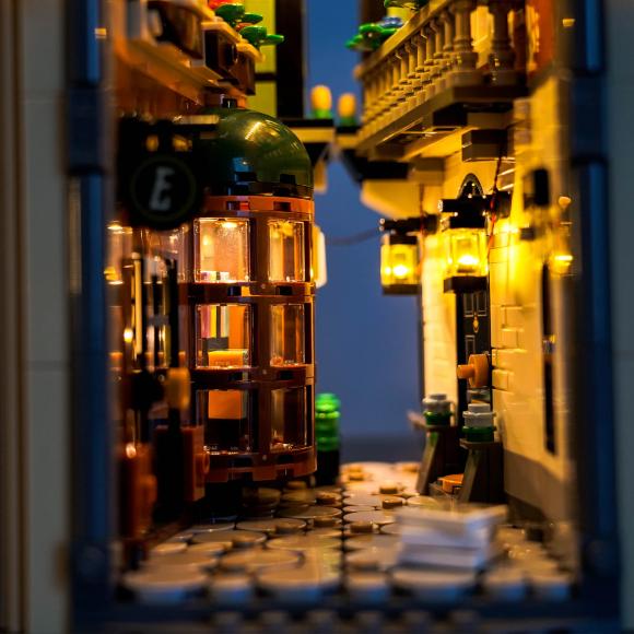 BrickBling lyssæt til: Icons 10351 Sherlock Holmes: Bogniche (Remote control) (GC1076)