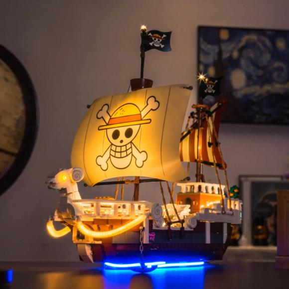 BrickBling lyssæt til: One Piece 75639 The Going Merry Pirate Ship