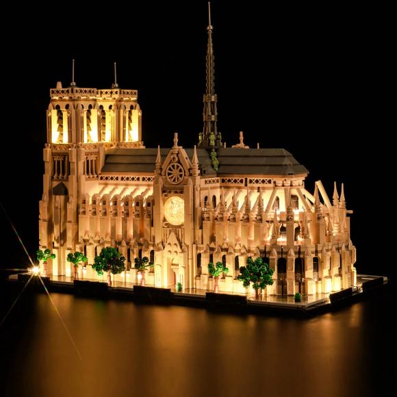 BrickBling lyssæt til: Architecture 21061 Notre-Dame de Paris