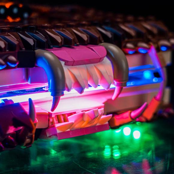 BrickBling lyssæt til: Harry Potter™ 76449 Bidende Store Monsterbog