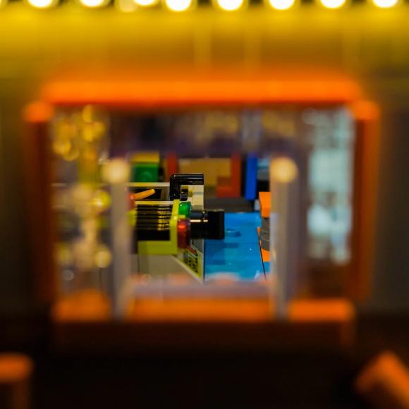 BrickBling lyssæt til: Icons 10352 The Simpsons™: Krusty Burger