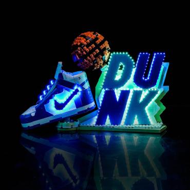 BrickBling lyssæt til: Icons 43008 Nike Dunk x LEGO® Set