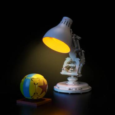 BrickBling lyssæt til: Ideas 21357 Disney Pixar Luxo Jr. (Skarpt lys touch) (GC1078)