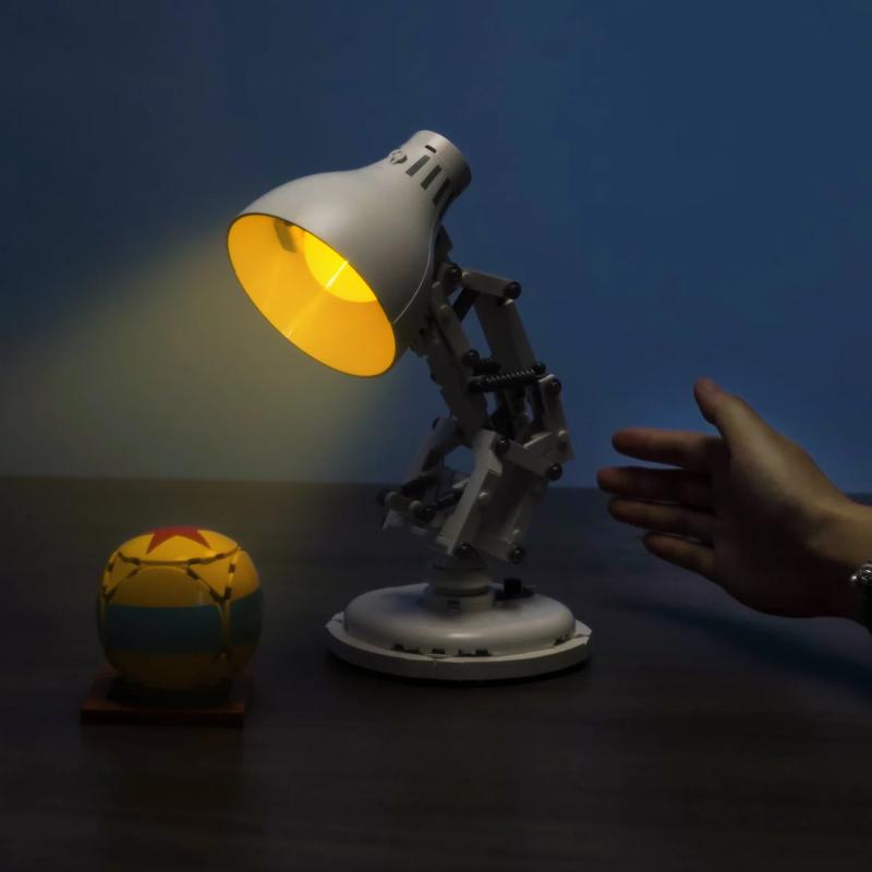 BrickBling lyssæt til: Ideas 21357 Disney Pixar Luxo Jr. (Multi-farve version) (GC1077)