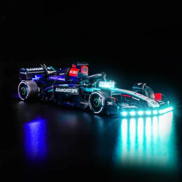 BrickBling lyssæt til: Speed Champions 77244 Mercedes-AMG F1® W15-racerbil