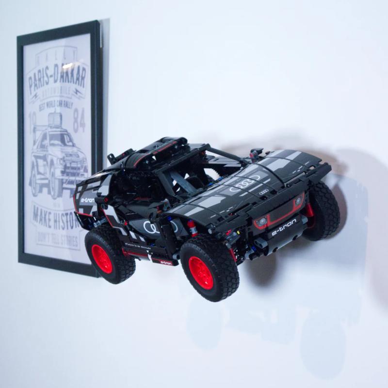 Vægophæng Technic 42160 Audi RS Q E-Tron vandret (sort)